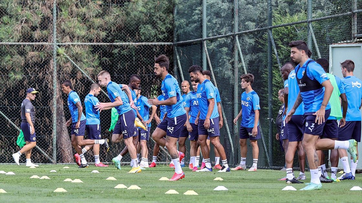 Fenerbahçe Yeni Sezon Öncesi 4 Hazırlık Maçı Daha Yapacak
