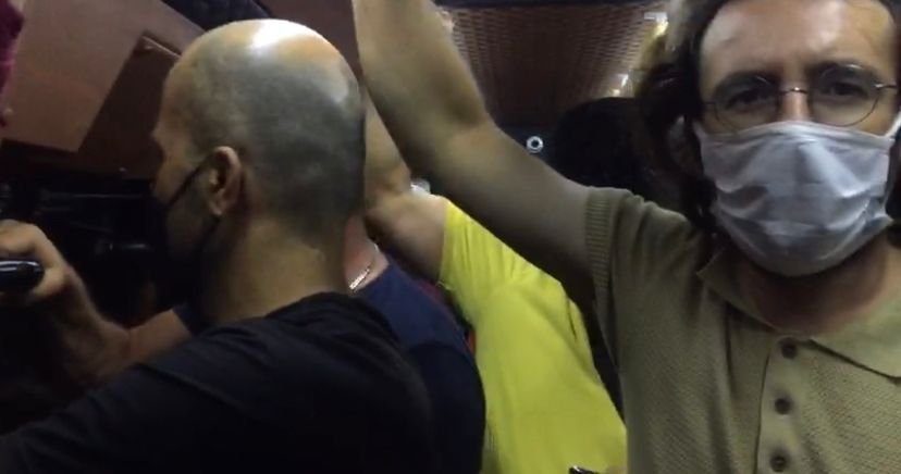 Metro Ve İett Seferleri Durunca Minibüsler Tıka Basa Doldu