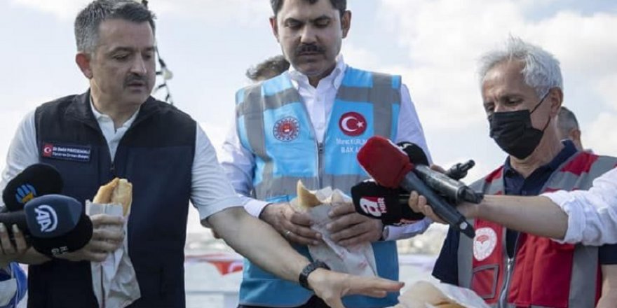 Afiyetle yiyen iki bakana kötü haber!