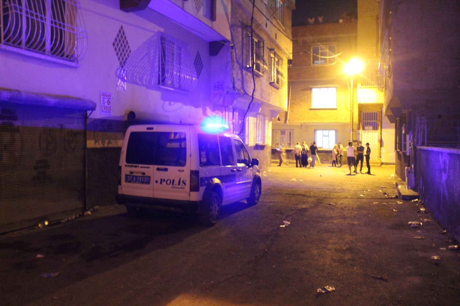 Bir Çocuk Annesi Kadın Eşiyle Tartıştıktan Sonra Canına Kıydı