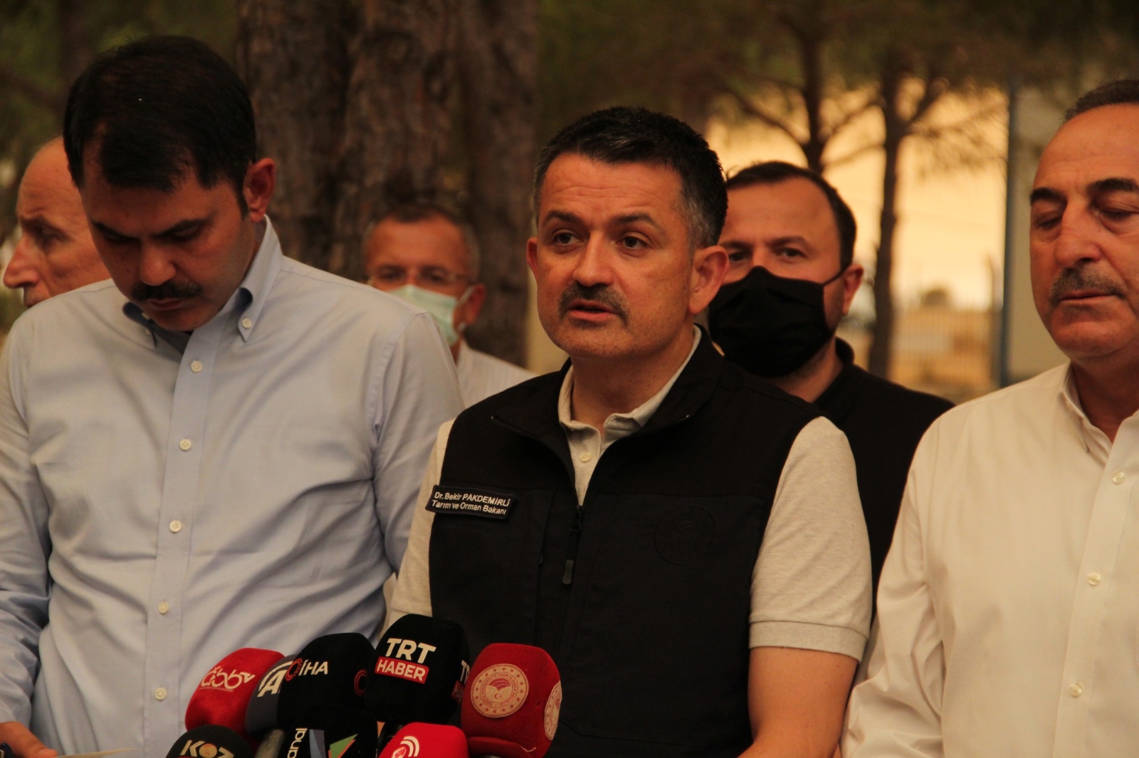 Bakan Pakdemirli’den Ülke Genelindeki Yangınlarla İlgili Açıklama