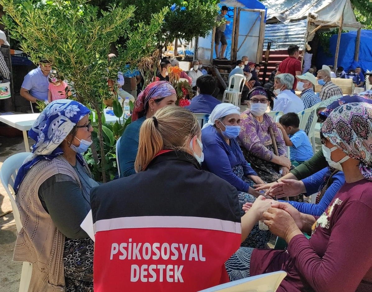 Bakan Yanık’tan Akdemir ailesine başsağlığı telefonu