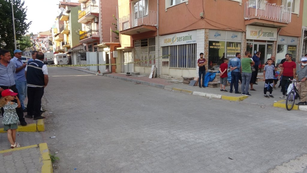 Husumetlisini Pompalı Tüfekle Öldürdü