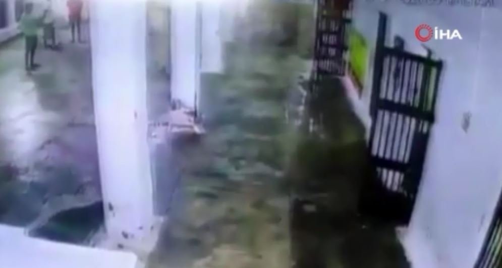 Hindistan’da Hapishane Duvarı Çöktü: 22 Yaralı