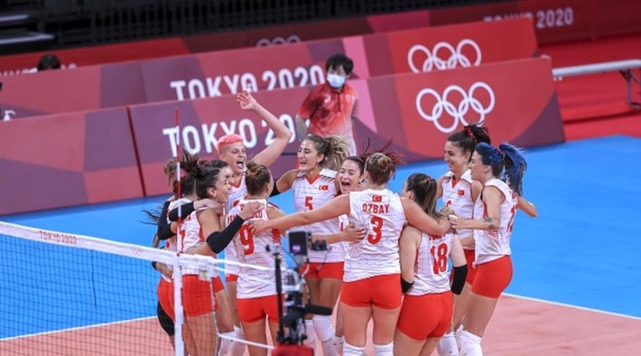 A Milli Kadın Voleybol Takımı, Rusya’yı 3-2 Mağlup Etti