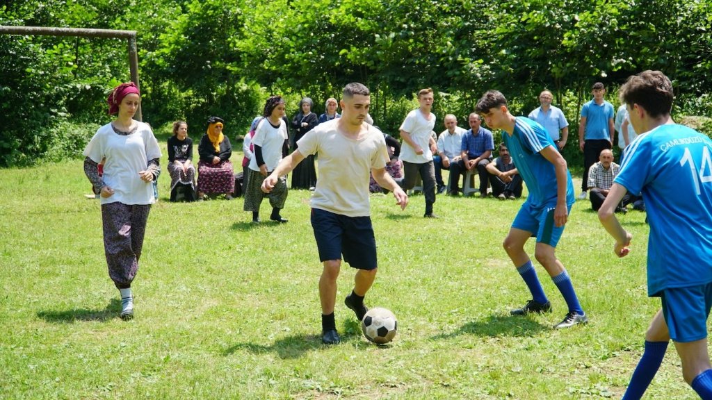 Abdülkadir Ömür, Trt’nin “İyi Ki Varsın Eren” Filminde Rol Aldı