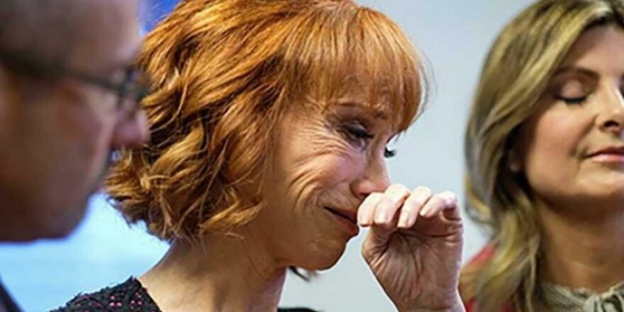 Ünlü şarkıcı akciğer kanserine yakalandı