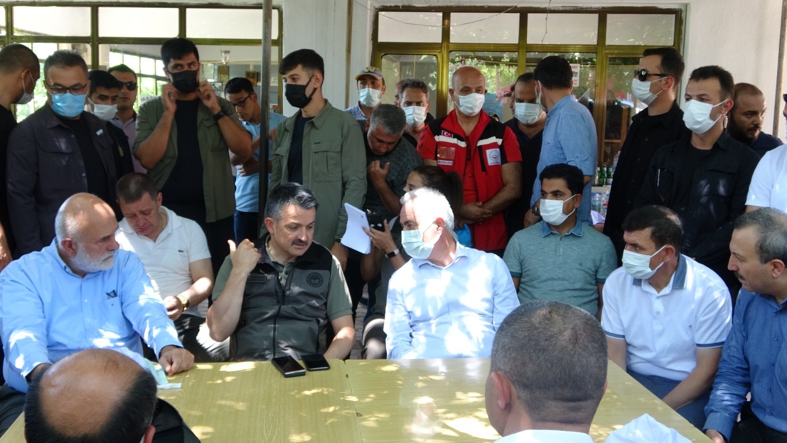 Bakan Pakdemirli: “Sütçülerde yangın seyrimiz iyiye doğru gitmektedir”