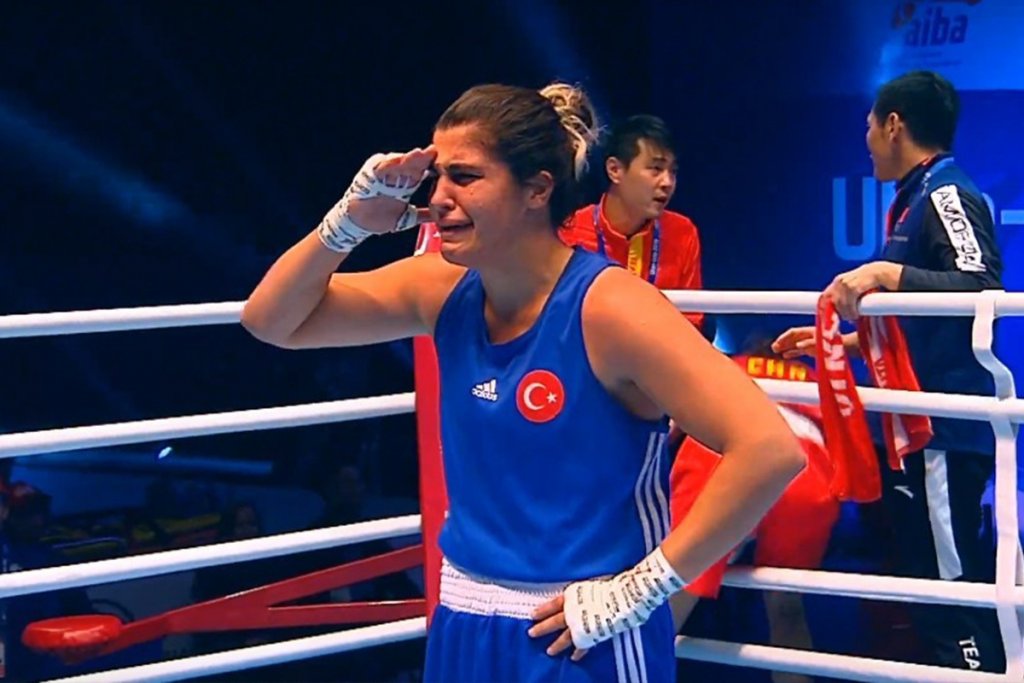 Busenaz Sürmeneli Finale Çıktı