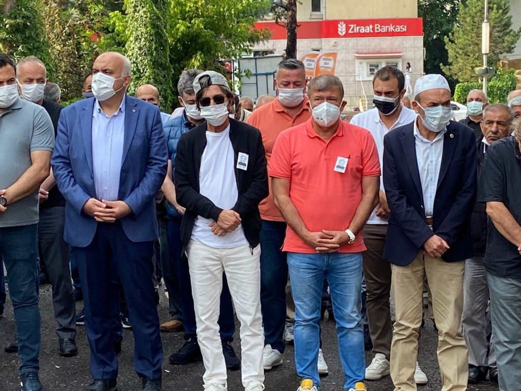 Fenerbahçe’nin Masörü Mehmet Yenice Son Yolculuğuna Uğurlandı