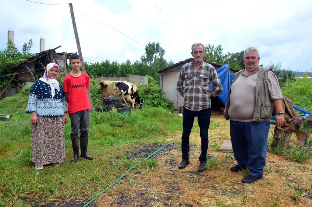 Şehit Babasından Yangın Bölgesine Duygulandıran Yardım