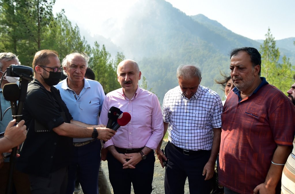 Ulaştırma Bakanı Karaismailoğlu'ndan Açıklama