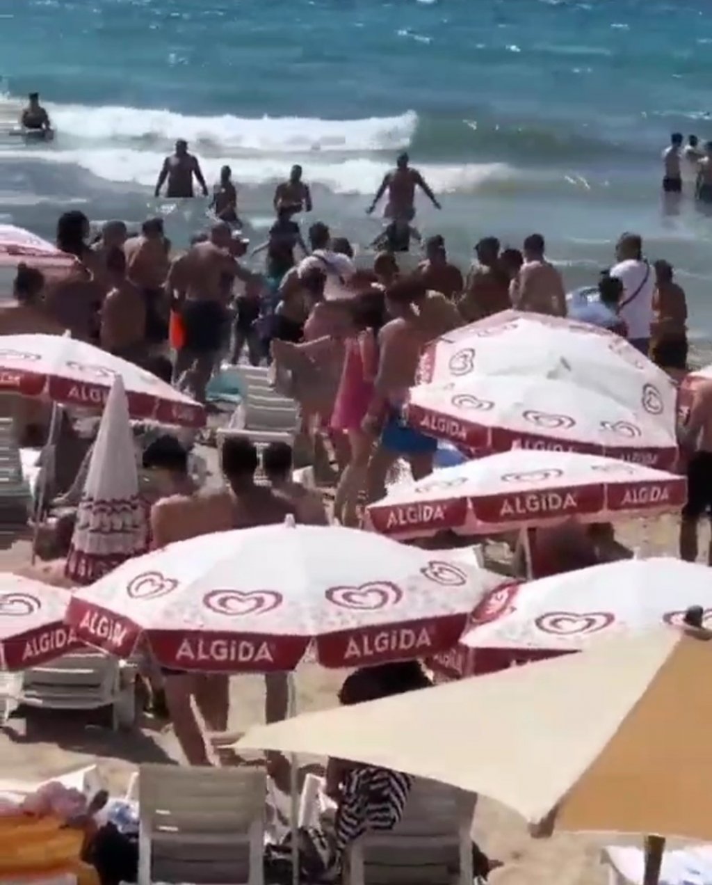 Kuşadası’nda Bir Kişi Boğuldu