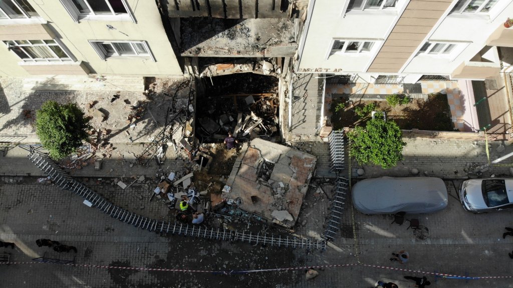 Avcılar’da Yaşanan Patlamanın Boyutu Gün Ağarınca Ortaya Çıktı