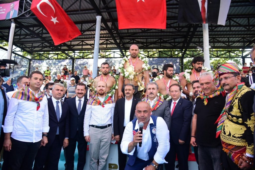 Kurtdere’de Başpehlivan Ali Gürbüz Oldu