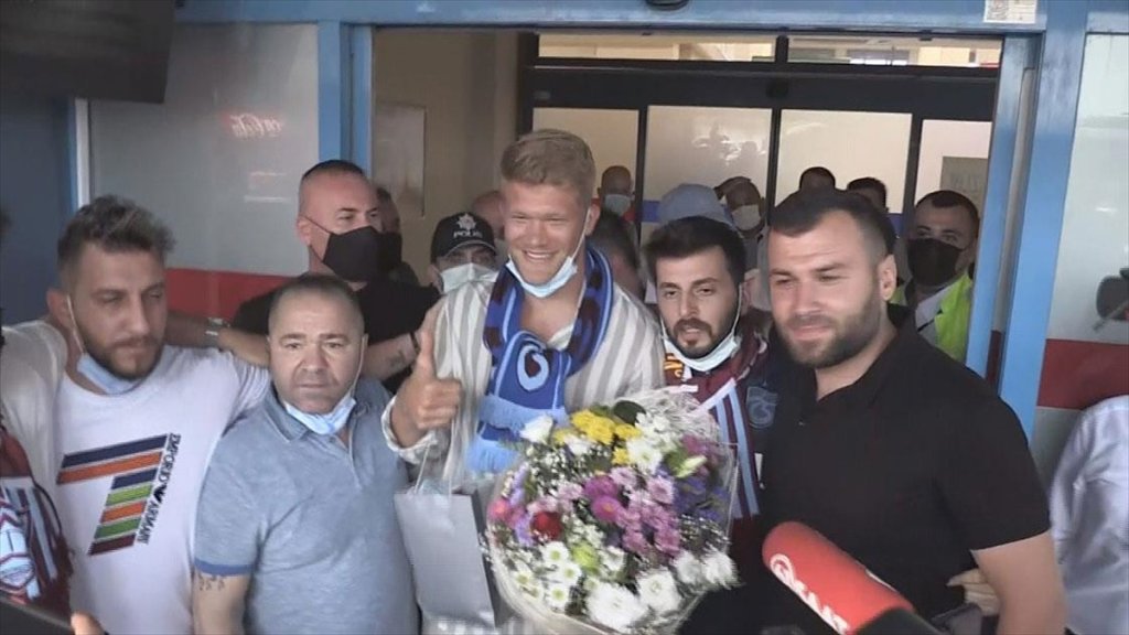 Trabzonspor'un Transfer Görüşmeleri Yaptığı Andreas Cornelius Kente Geldi