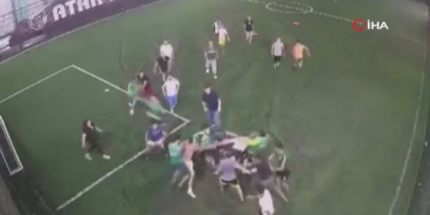Avcılar’da  Halı Saha Maçında Tekmeli Tokatlı Kavga