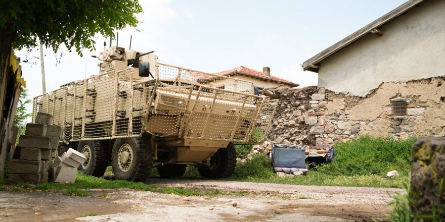 TSK'nın 'Özel Operasyonlar Aracı' Vitrine Çıkmaya Hazırlanıyor