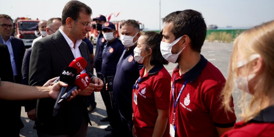 İmamoğlu, kahraman itfaiyecileri Yenikapı’da karşıladı
