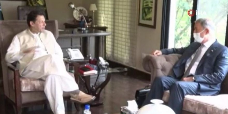 Bakan Akar, Pakistan Başbakanı Khan ile görüştü