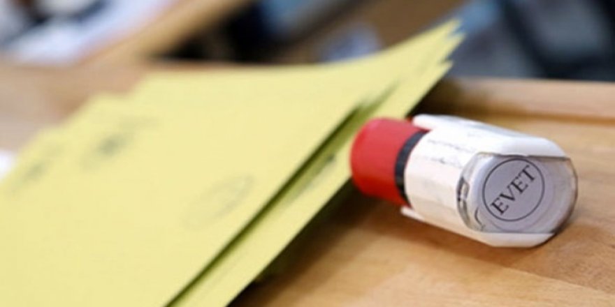 İstanbul ve İzmir adayları oylarını kullandı