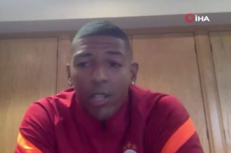 Patrick van Aanholt: "Galatasaray ile ocak ayından bu yana görüşüyorduk”