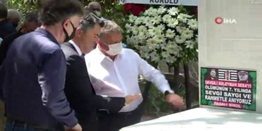 Süleyman Seba kabri başında anıldı