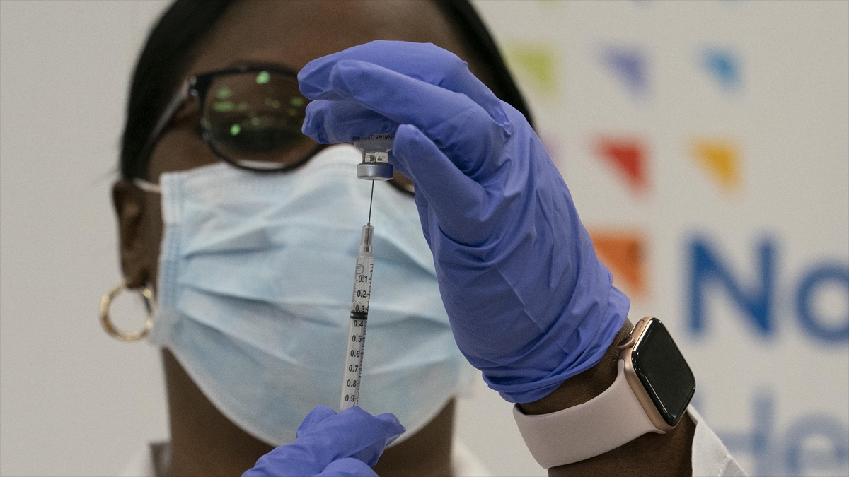 ABD Gıda Ve İlaç İdaresi, Organ Nakli Yaptırmış Kişilere Üçüncü Doz Kovid-19 Aşısı Olmayı Tavsiye Etti