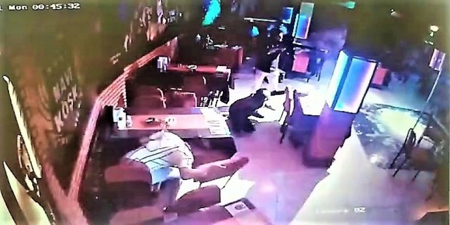 Kız Arkadaşının Çalıştığı Gazinoyu Kurşun Yağmuruna Tuttu.