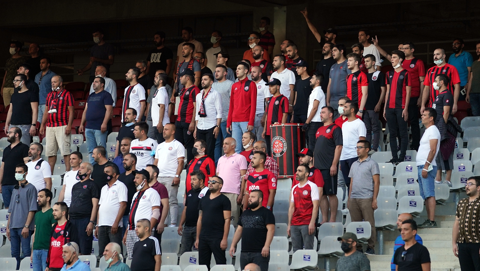 Karagümrük Taraftarı 13 Bin 609 Gün Sonra Takımını Süper Lig’de İzledi!