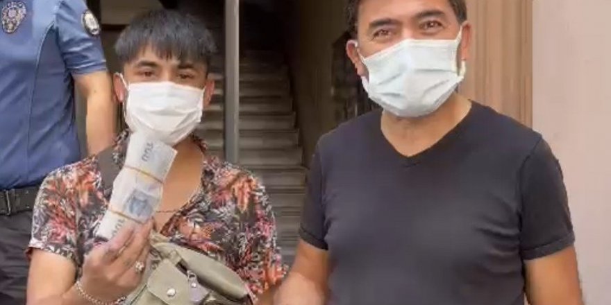 Taksim’de taksiciden yabancı uyruklu gence insanlık örneği