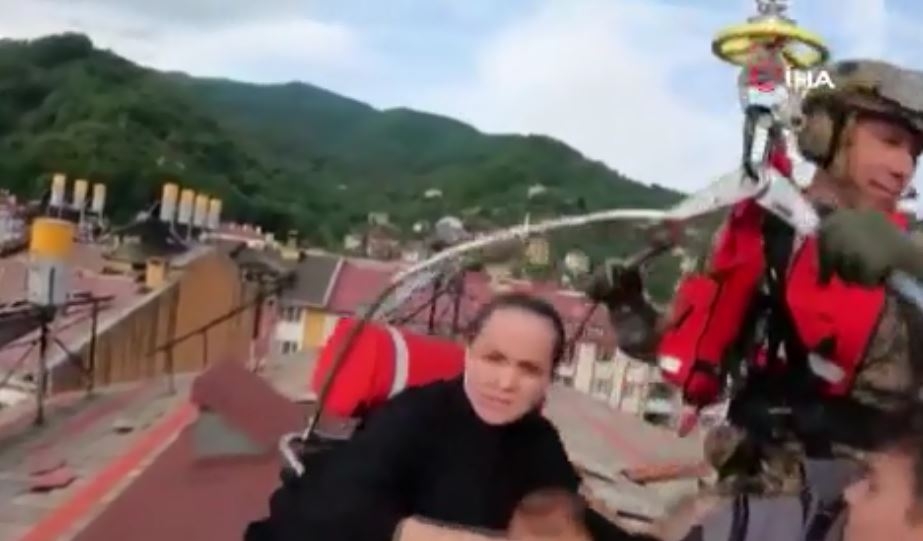 MSB: “Sel felaketinin yaşandığı bölgelerde 681 vatandaşımızın tahliyesi gerçekleştirildi”