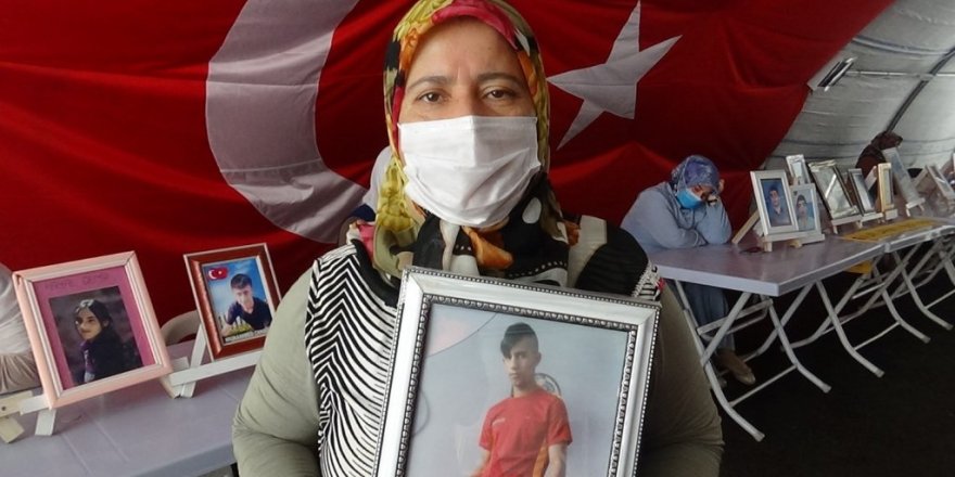 HDP önündeki aileler, evlat nöbetine kararlılıkla devam ediyor