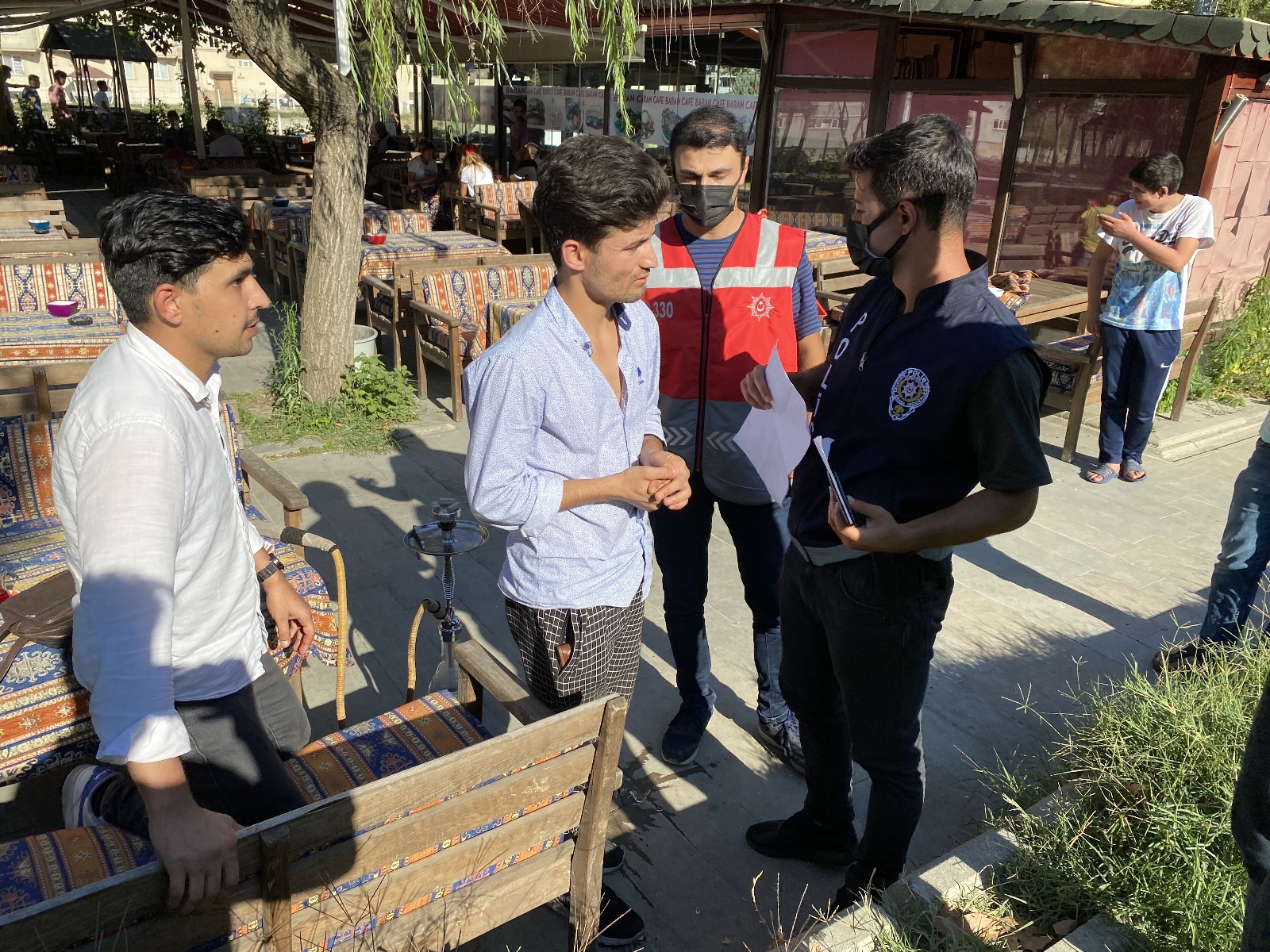 Esenyurt’ta 2 Kaçak Göçmen Yakalandı