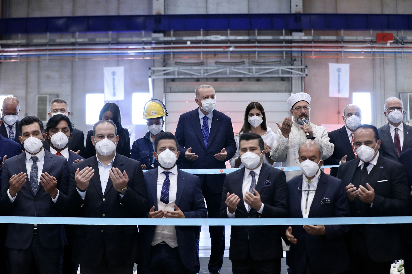 Cumhurbaşkanı Erdoğan İle Kaynak Yapan Usta Melek Tuğ: “Türk Kadınına Güvenmeye Devam Edin"