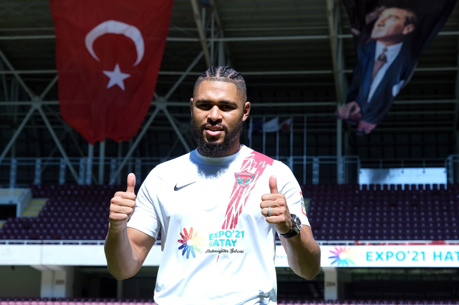 Fenerbahçeli Eski Futbolcu Simon Falette, Hatayspor’da