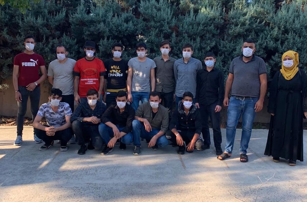 TEM Otoyolu’nda 15 Göçmen Yakalandı Sürücü Gözaltına Alındı