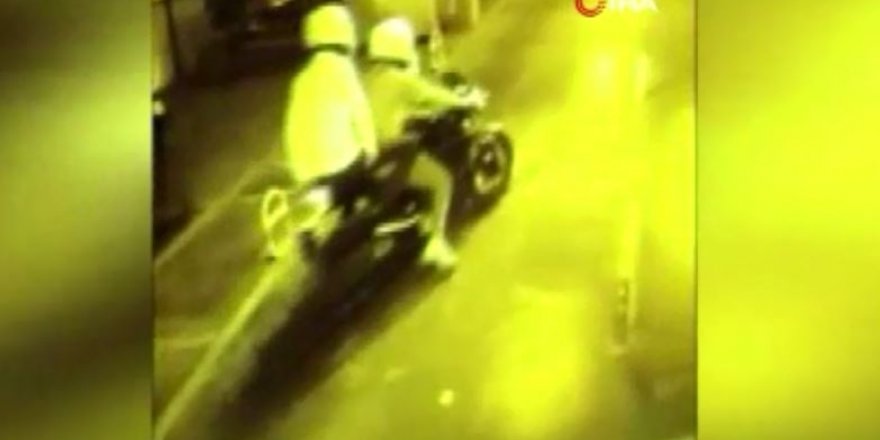 Gazeteci Emre Erciş’i vuran şüpheliler yakalanarak adliyeye sevk edildi