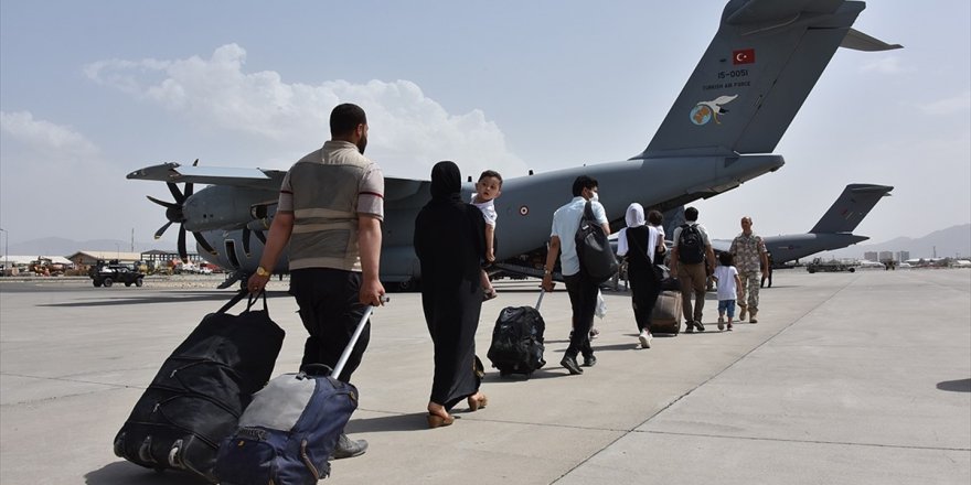 Kabil'deki 200’ü Aşkın Türk Vatandaşı İçin 'Uçan Kale' İle Tahliye Operasyonu