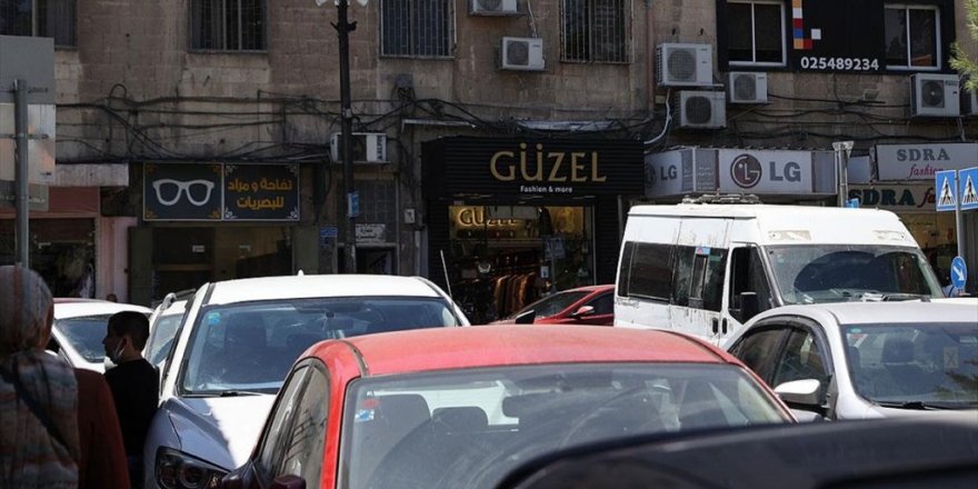 Kudüs'te İş Yerlerine Türkçe İsim Verme Adeti Giderek Yaygınlaşıyor