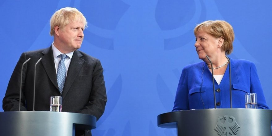 Boris Johnson ve Angela Merkel'den Taliban'la görüşmeye yeşil ışık