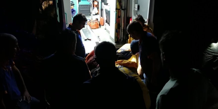 Rize'de toprak kayması oldu