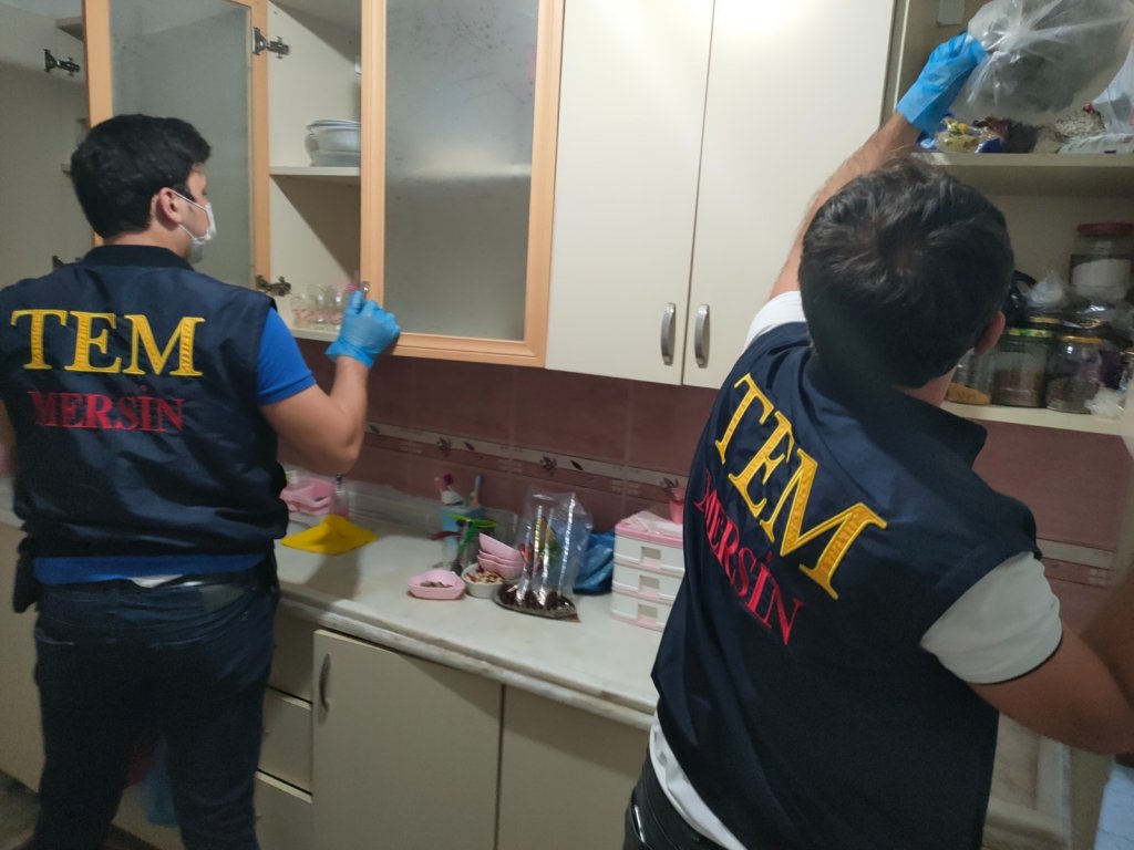 Mersin’de Deaş Operasyonu: 7 Gözaltı