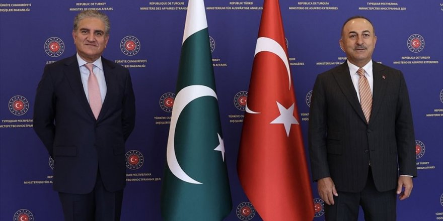 Çavuşoğlu, Pakistanlı Mevkidaşı İle Telefonda Afganistan'daki Son Durumu Görüştü