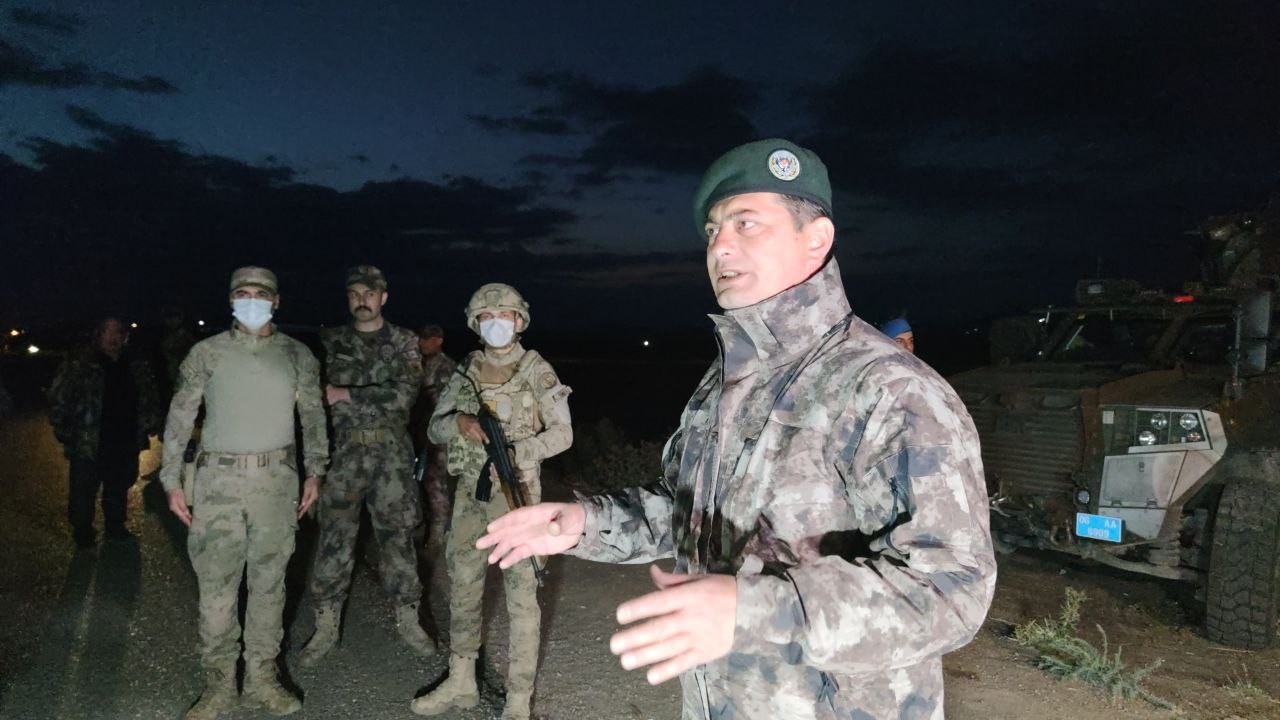 İran Sınır Hattında Yasa Dışı Geçişlere Anında Müdahale Ediliyor