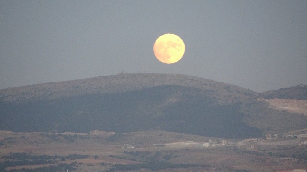 Çorum’da Dolunay Görsel Şölen Sundu