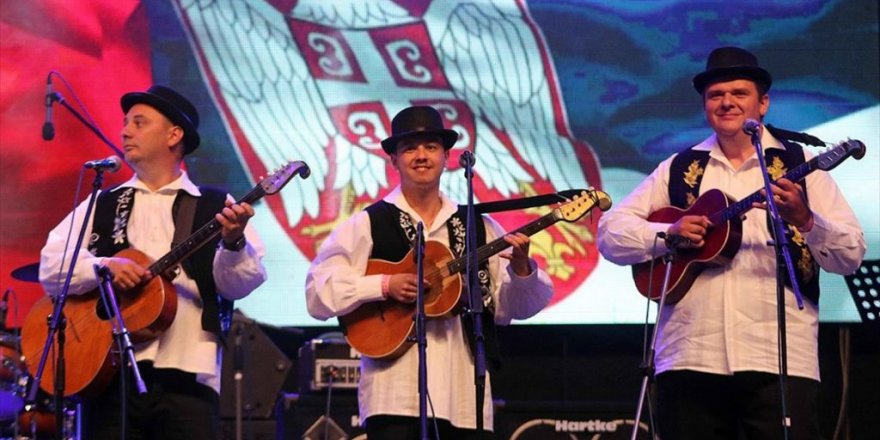Sırbistan'daki 'Tamburica Festivali'nde Ödüller Sahiplerini Buldu