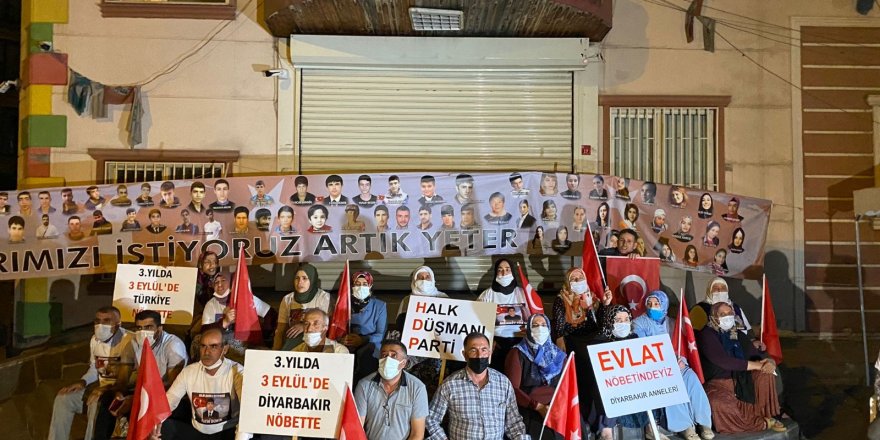 Evlat Nöbetine Gece de Devam Edilecek