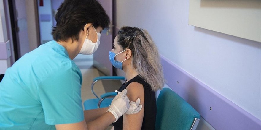 Dünya Genelinde 5 Milyar Dozdan Fazla Kovid-19 Aşısı Yapıldı