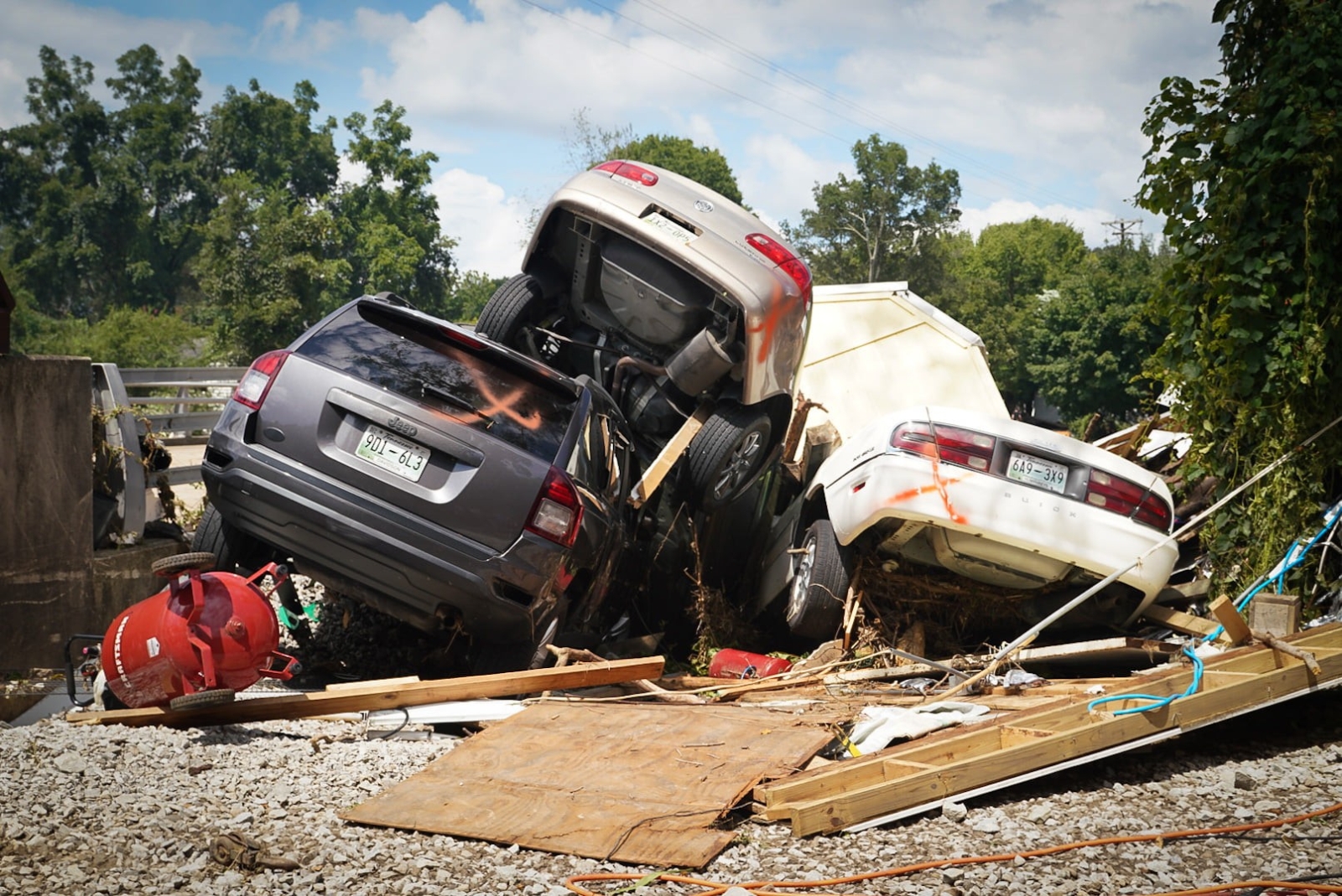 ABD’deki Sel Felaketinde Can Kaybı 21’e Yükseldi, 20 Kişi Kayıp